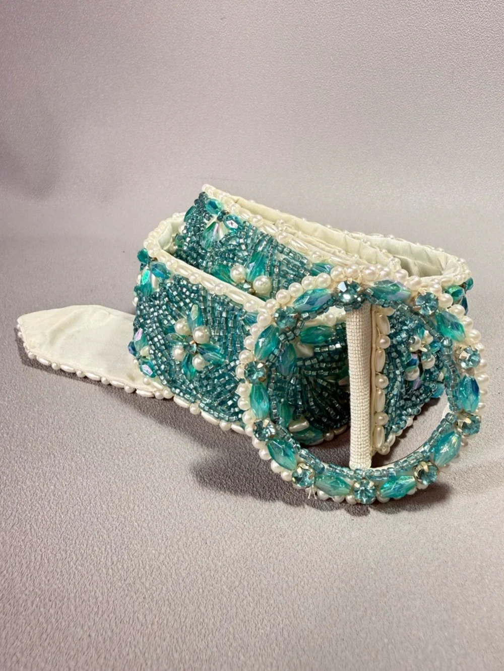 HARIELA'S Vintage Turquoise Floral Beaded Circle Buckle Statement Belt